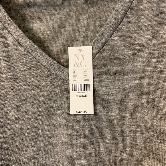 New York & Company Gray Open Sleeve Top - Picture 2 of 2